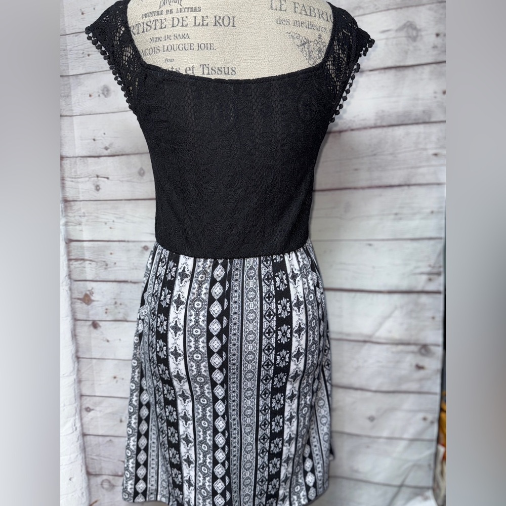 Xhilaration Black Lace Dress with Patterned Skirt - Picture 3 of 4